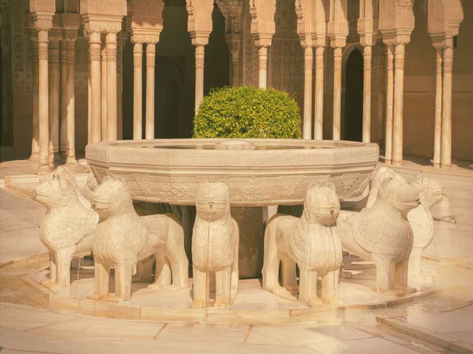 court of lions fountain in the alhambra
